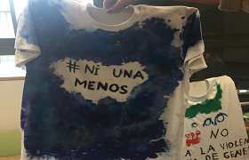 Taller de samarretes contra la violència de gènere Taller de samarretes contra la violència de gènere